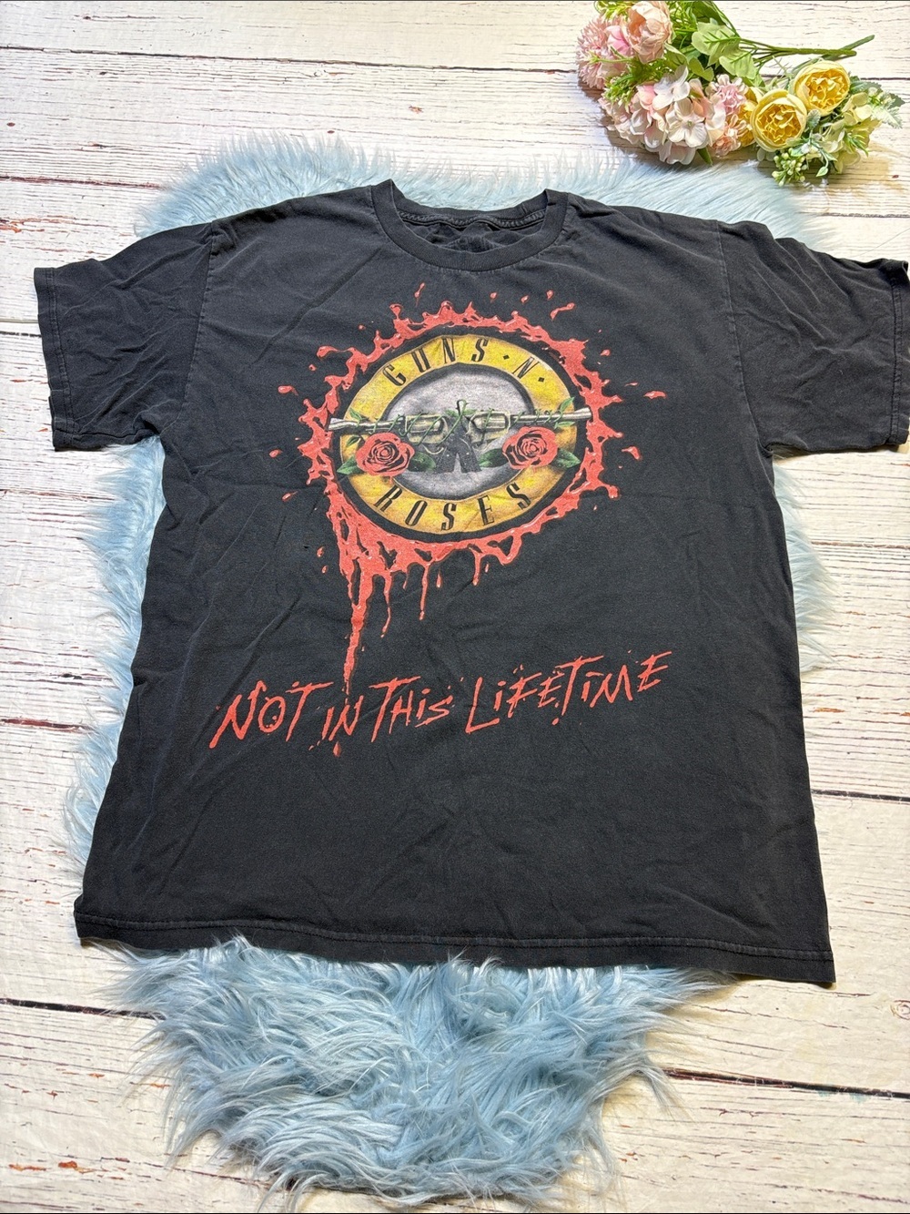 Guns N' Roses "Not In This Lifetime" Black Graphic Band Tee sz L